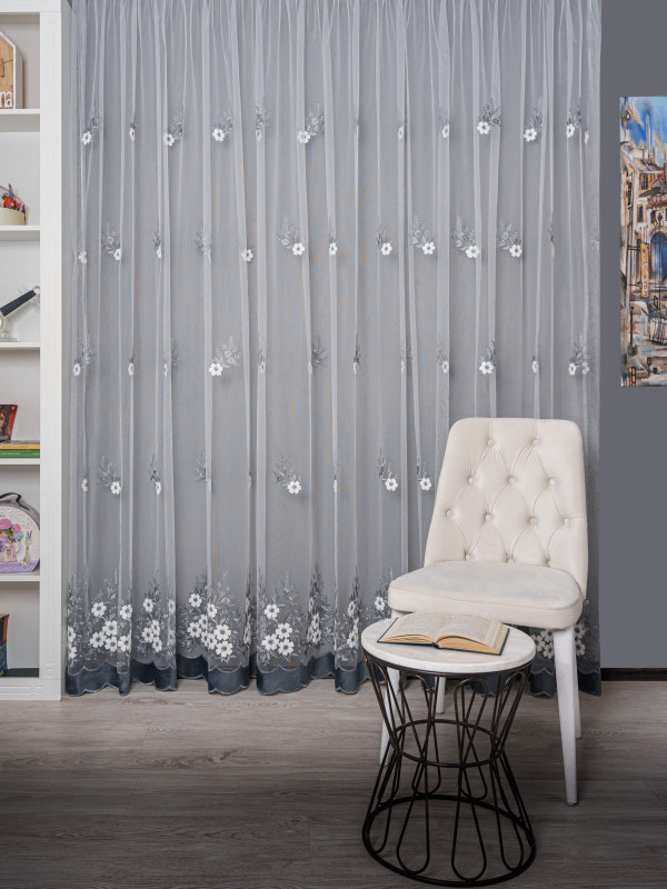 Perdea tulle brodat, alb/gri Perdea tulle brodat, alb/gri