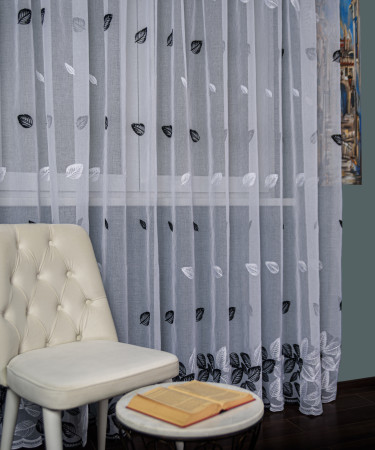 Perdea tip in brodat, alb/negru