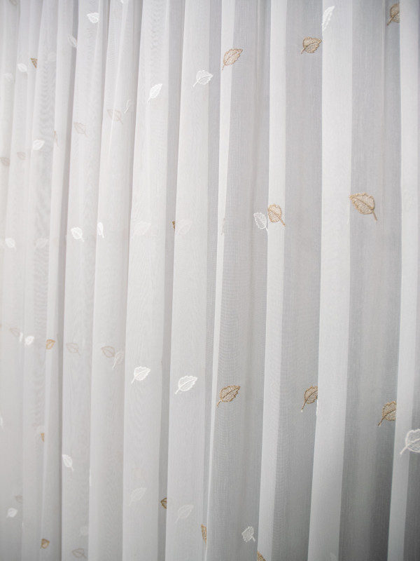 Perdea tulle bamboo brodat, alb/bej