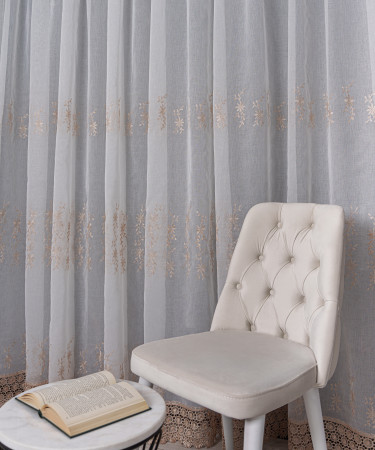 Perdea tip in brodat ivoire/auriu