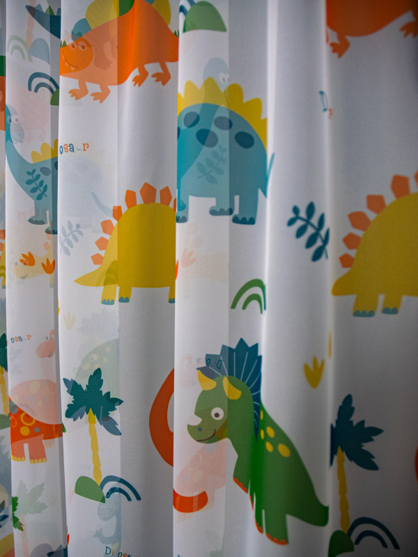 Perdea voal, model dinozauri