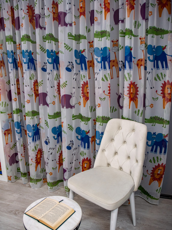 Perdea voal, model animale din jungla