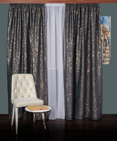 Draperie gri inchis cu insertii aurii/argintii Draperie gri inchis cu insertii aurii/argintii