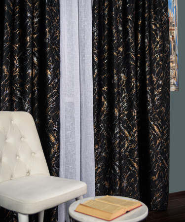 Draperie negru cu insertii aurii/argintii Draperie negru cu insertii aurii/argintii
