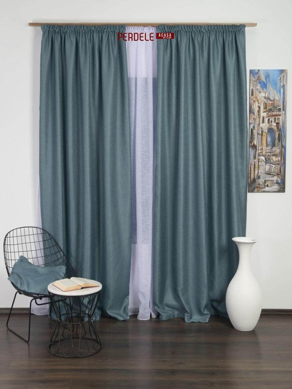 Draperie blackout albastru