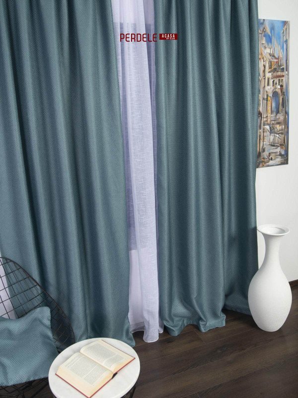 Draperie blackout albastru