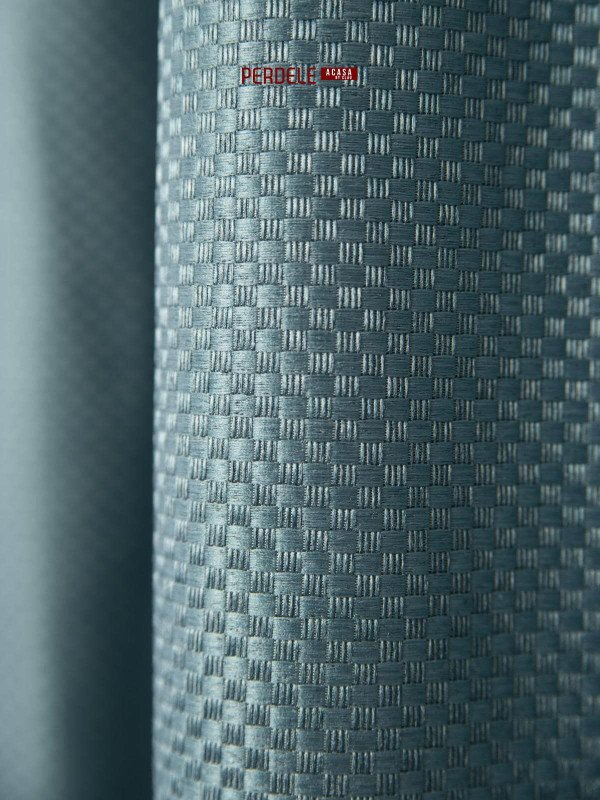 Draperie blackout albastru