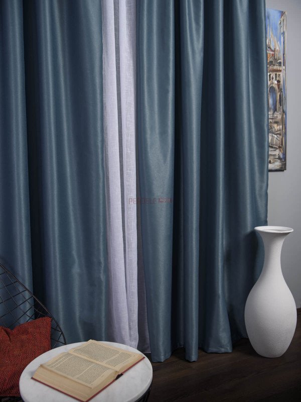 Draperie blackout bleu