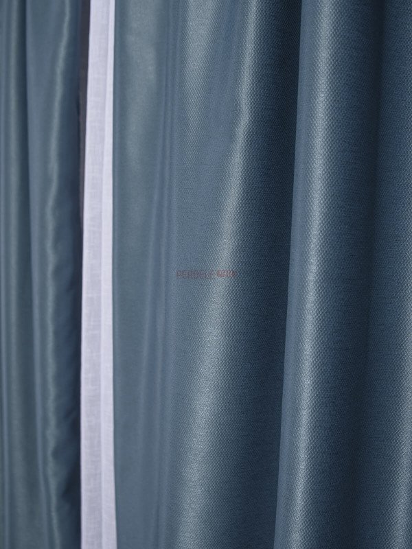 Draperie blackout bleu