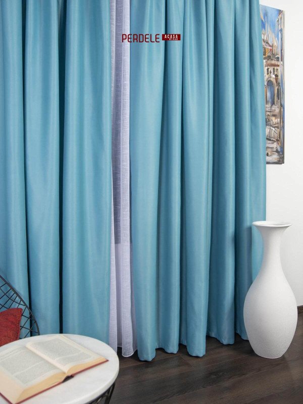 Draperie blackout bleu