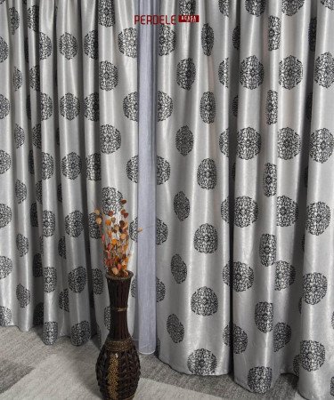 Draperie blackout gri/negru