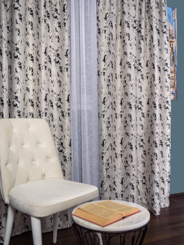 Draperie blackout gri/negru model abstract
