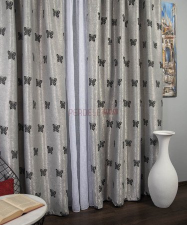 Draperie blackout, gri/negru, model fluturi Draperie blackout, gri/negru, model fluturi