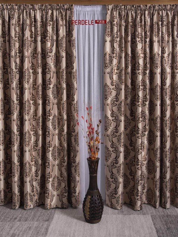 draperie blackout model baroc,crem /maro