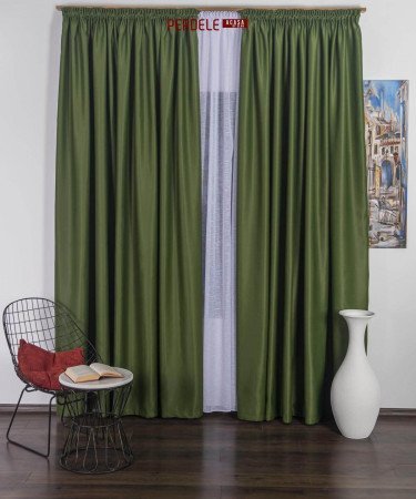 Draperie blackout verde