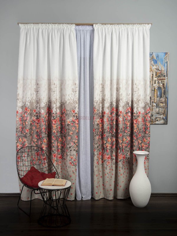 Draperie bumbac satinat flori multicolore