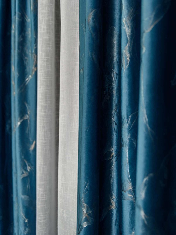 Draperie catifea albastru cu insertii auriu