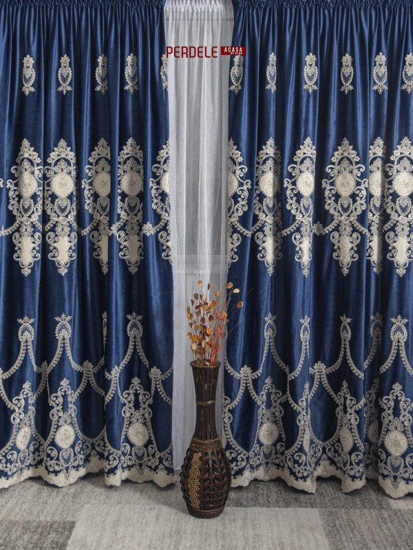 Draperie catifea albastru imperial Draperie catifea albastru imperial