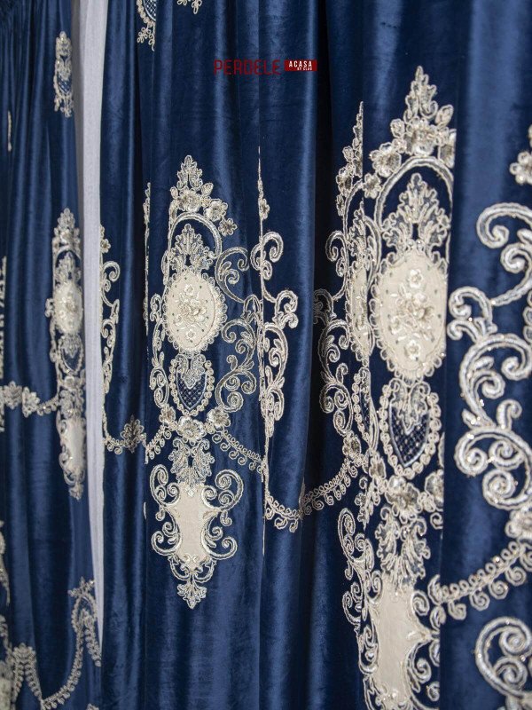 Draperie catifea albastru imperial Draperie catifea albastru imperial