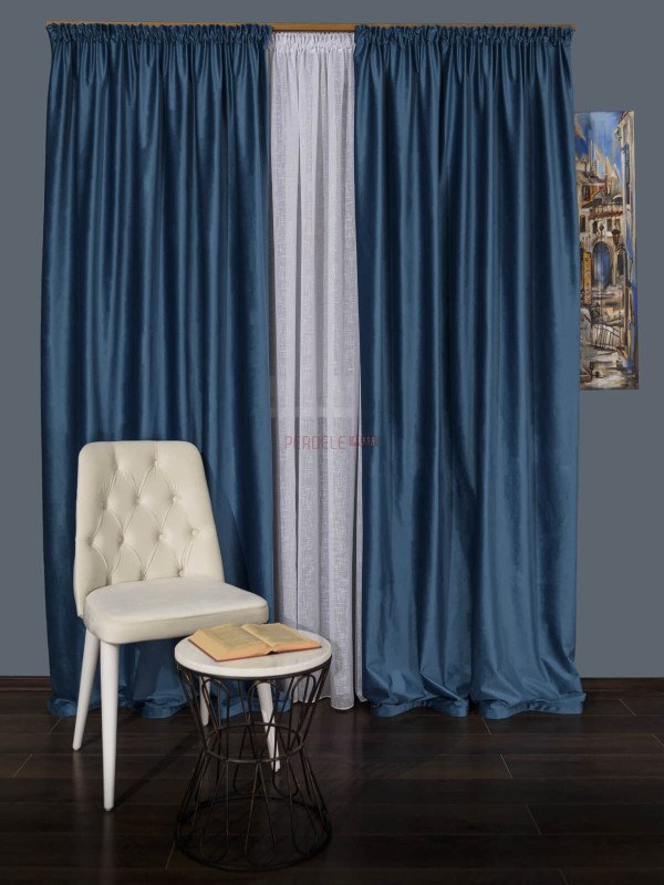 Draperie catifea albastru