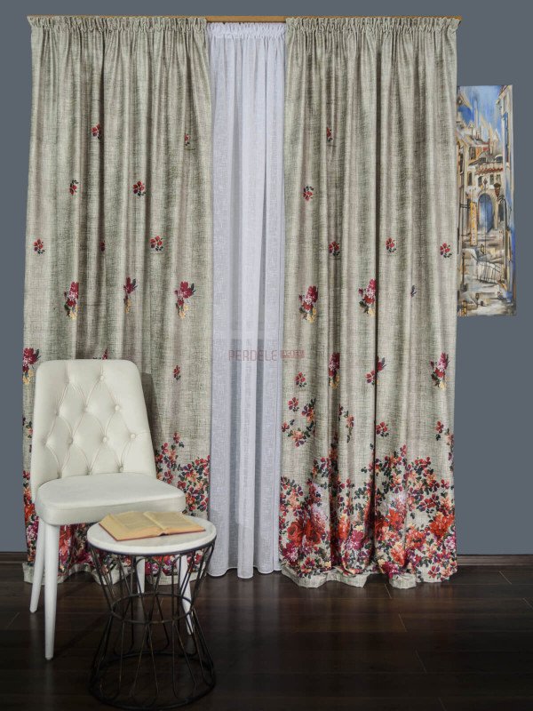 Draperie catifea bej/rosu, model flori