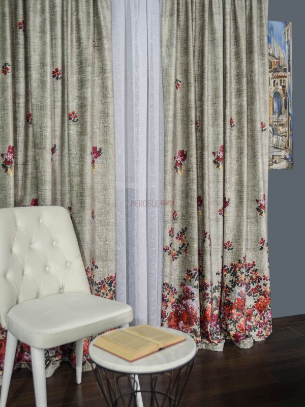 Draperie catifea bej/rosu, model flori