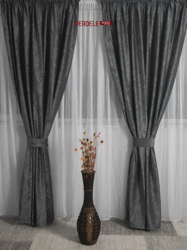 Draperie catifea gri inchis cu model