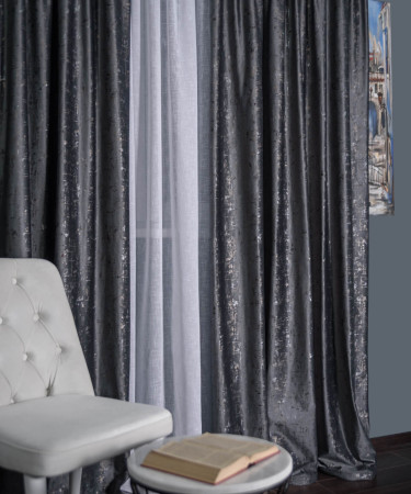 Draperie catifea gri inchis cu insertii aurii/argintii Draperie catifea gri inchis cu insertii aurii/argintii