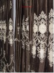 Draperie catifea maro cu broderie