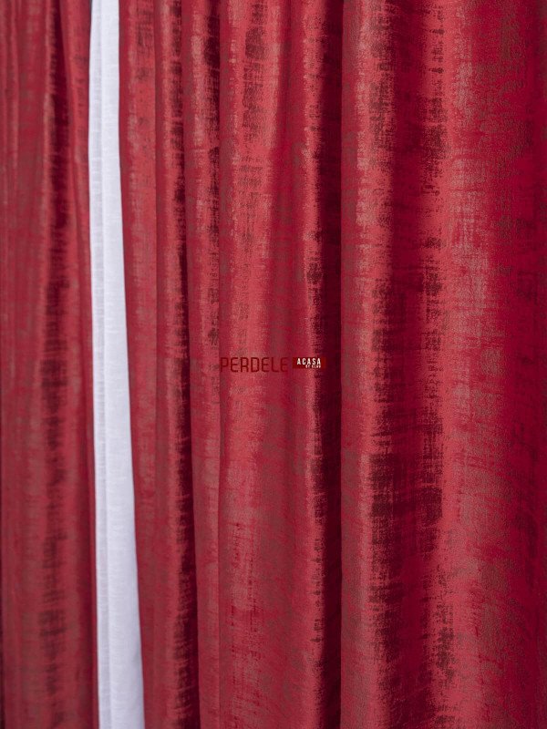 Draperie catifea texturata rosu