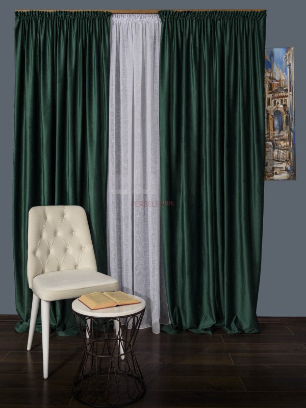 Draperie catifea verde