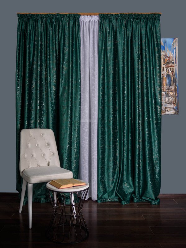 Draperie catifea verde smarald cu insertii auriu/argintiu
