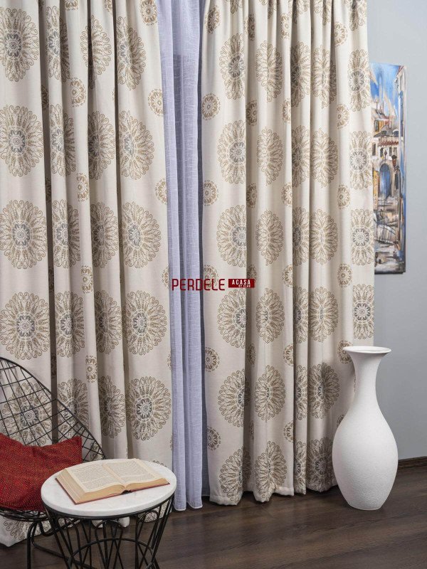 Draperie crem,bej,gri