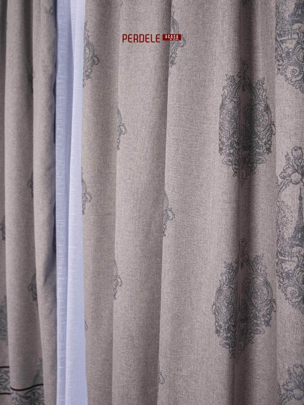 Draperie in gri