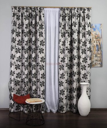 Draperie model flori Draperie model flori