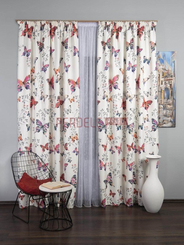 Draperie saten fluturi colorati 2