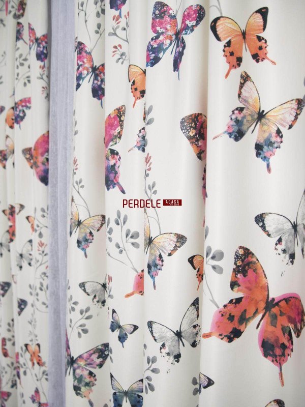 Draperie saten fluturi colorati 2
