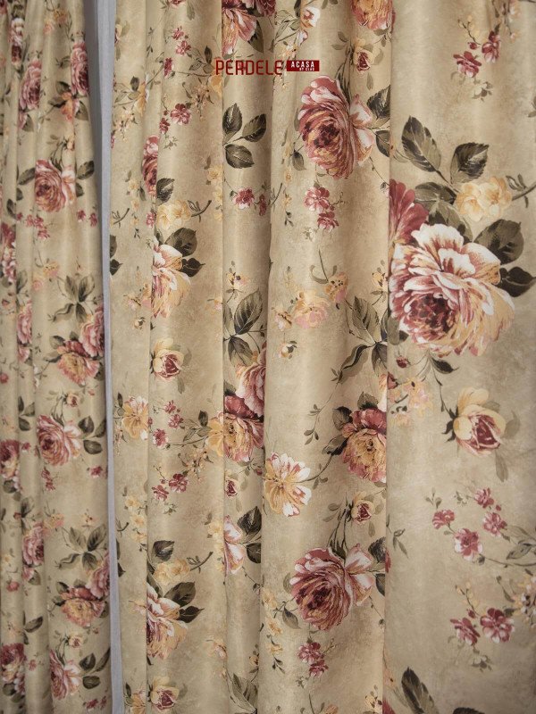 Draperie saten model flori bej,roz