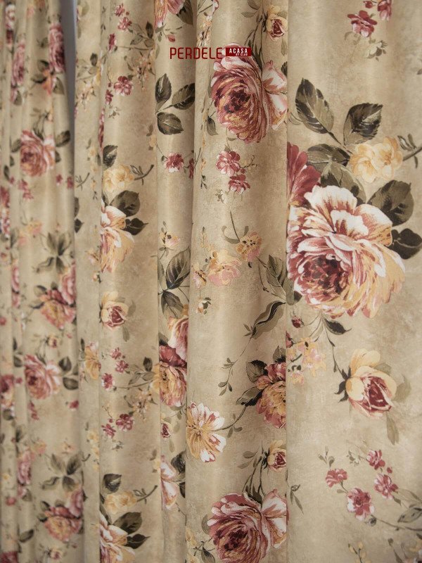 Draperie saten model flori bej,roz