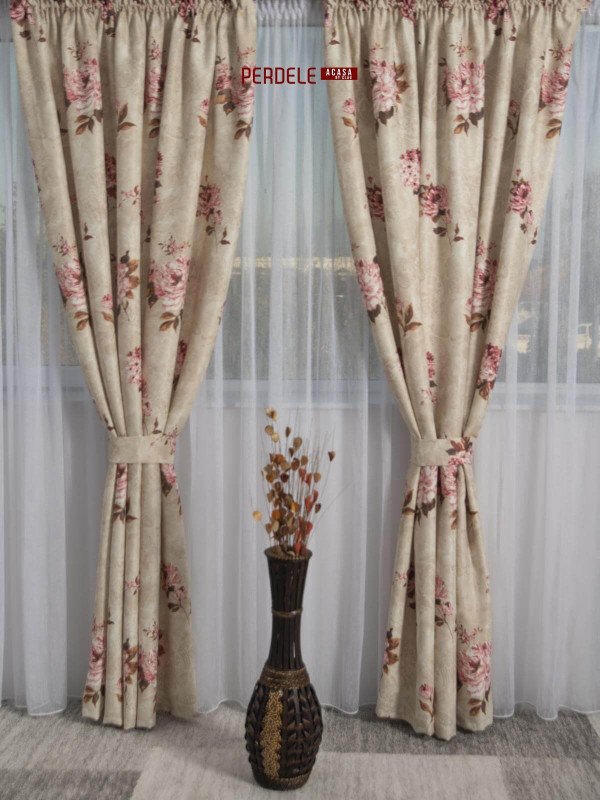 Draperie saten model flori bej,roz