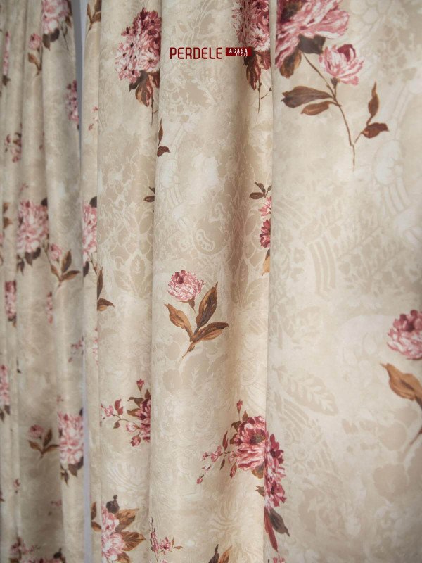 Draperie saten model flori bej,roz