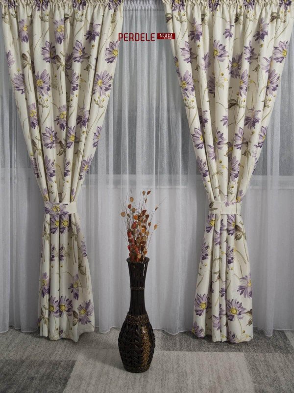 Draperie saten model flori ivoire,lila Draperie saten model flori ivoire,lila