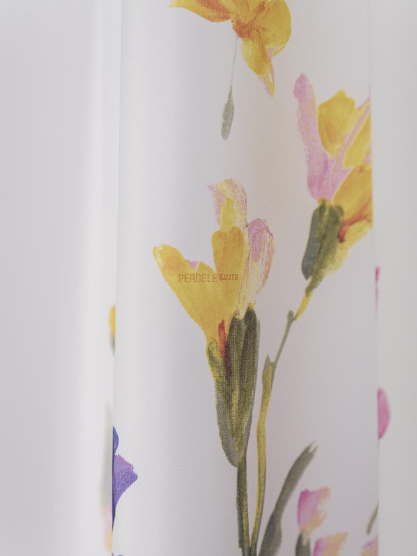 Draperie satin flori multicolore