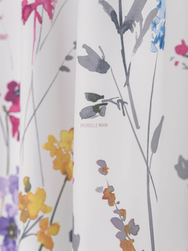 Draperie satin flori multicolore
