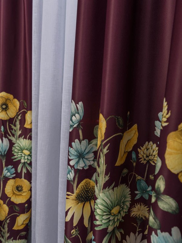 Draperie satin grena,flori multicolore