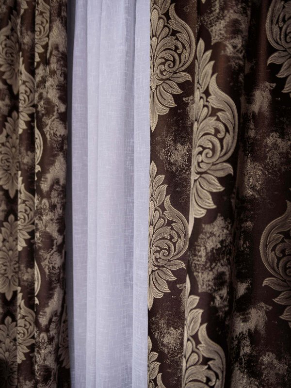 Draperie satin maro/auriu model baroc Draperie satin maro/auriu model baroc