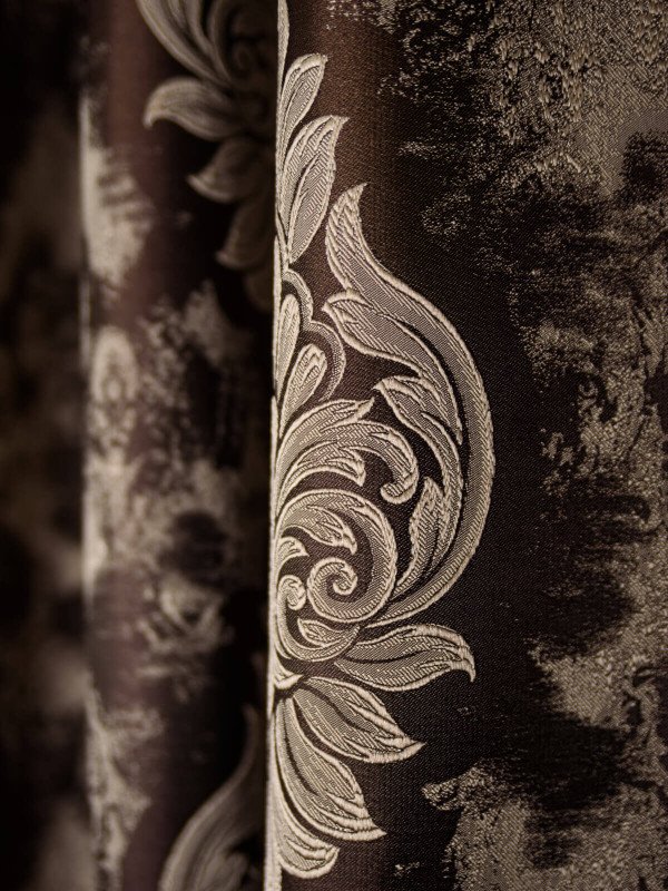 Draperie satin maro/auriu model baroc Draperie satin maro/auriu model baroc