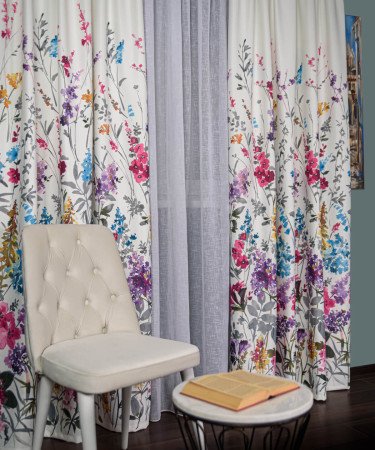 Draperie satin model flori multicolore Draperie satin model flori multicolore