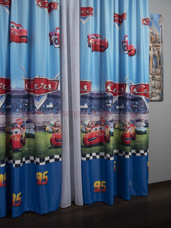 Draperie satin model pentru copii cu masini Cars