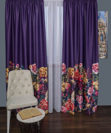 Draperie satin mov,flori multicolore Draperie satin mov,flori multicolore